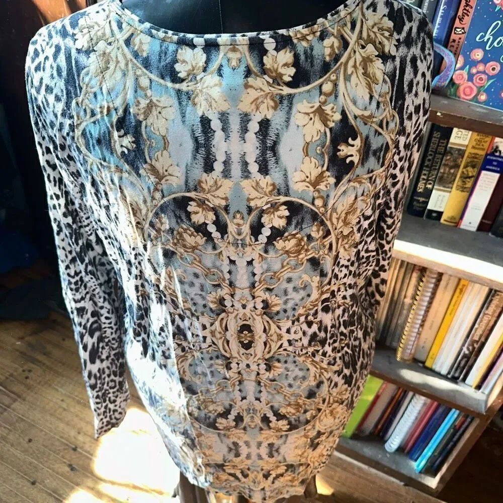 Chico’s leopard print 3/XL knit floral long sleeve top - Picture 3 of 5